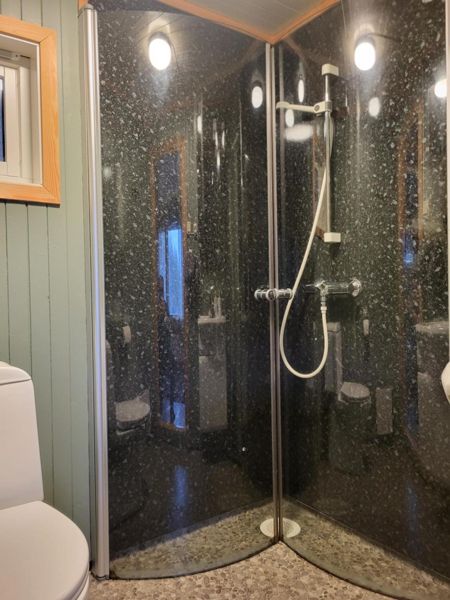 Koselig Studioleilighet I Svolvaer - Lofoten Ved Svolvaergeita, Djevelporten エクステリア 写真